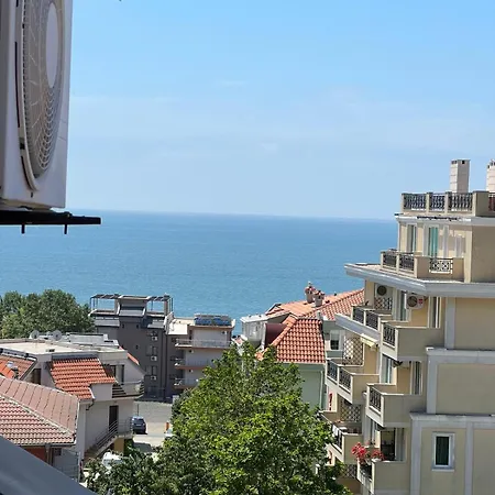 Apartment двустаен апартамент -бриз Sveti Vlas